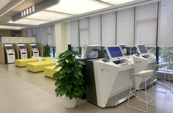 鸡西离职后公积金会自动封存吗？